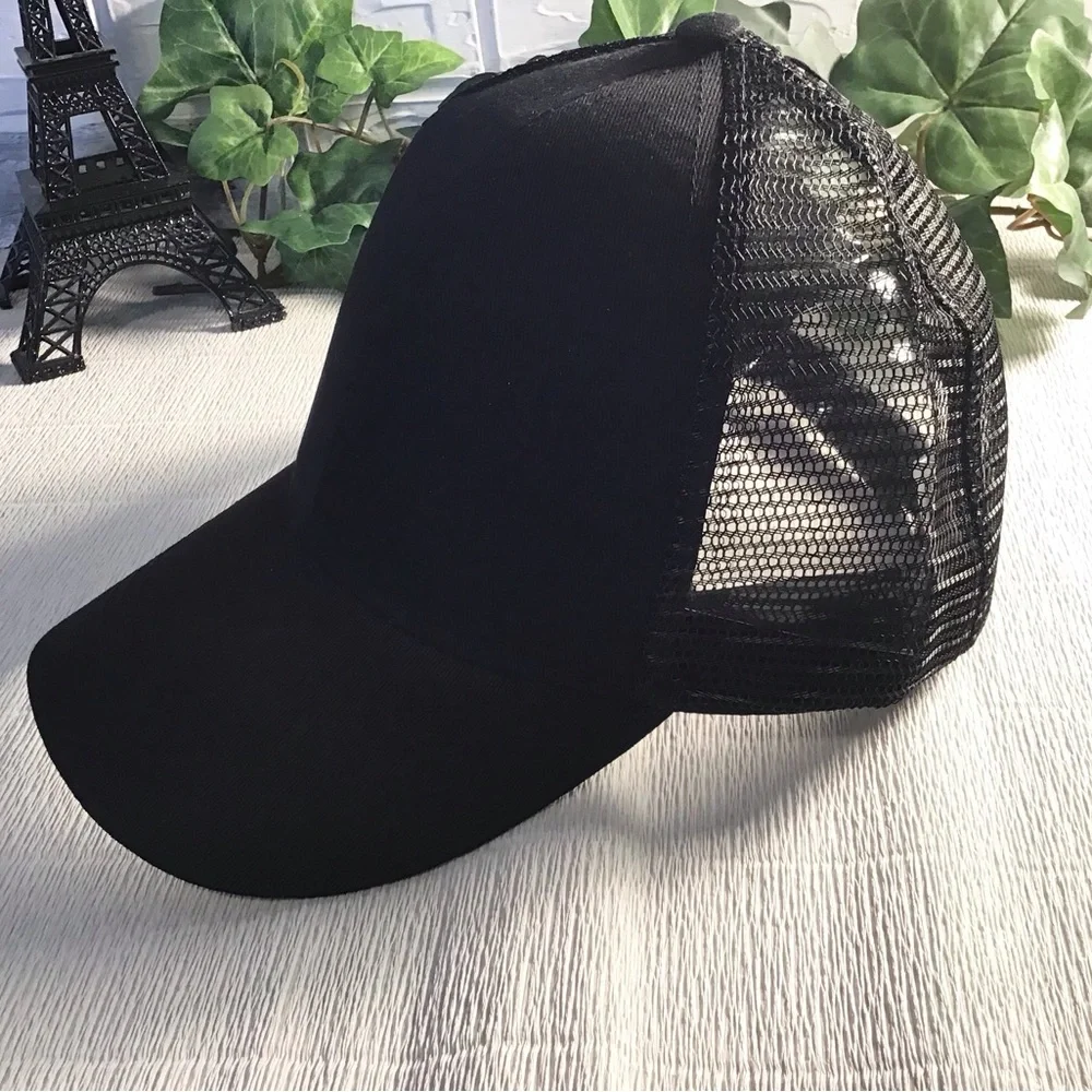 Ladie’s Black pony tail cap - Picture 2 of 6